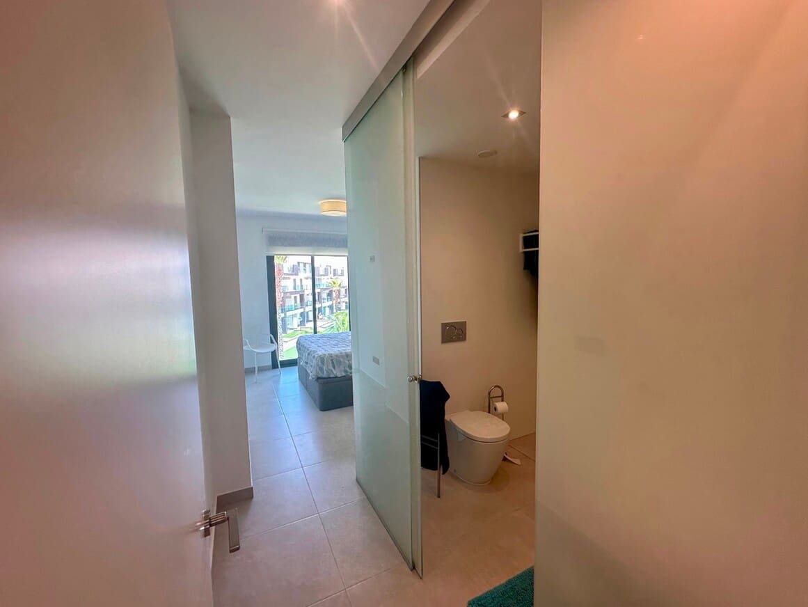 Apartamento de 3 habitaciones en Guardamar del Segura en venta con piscina garaje - 299.995 € (Ref: 10172633)