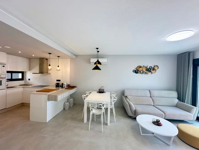 Apartamento de 3 habitaciones en El Raso, Guardamar del Segura en venta con piscina garaje - 299.995 € (Ref: 10172633)