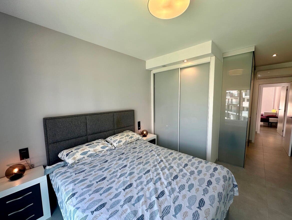 Apartamento de 3 habitaciones en Guardamar del Segura en venta con piscina garaje - 299.995 € (Ref: 10172633)