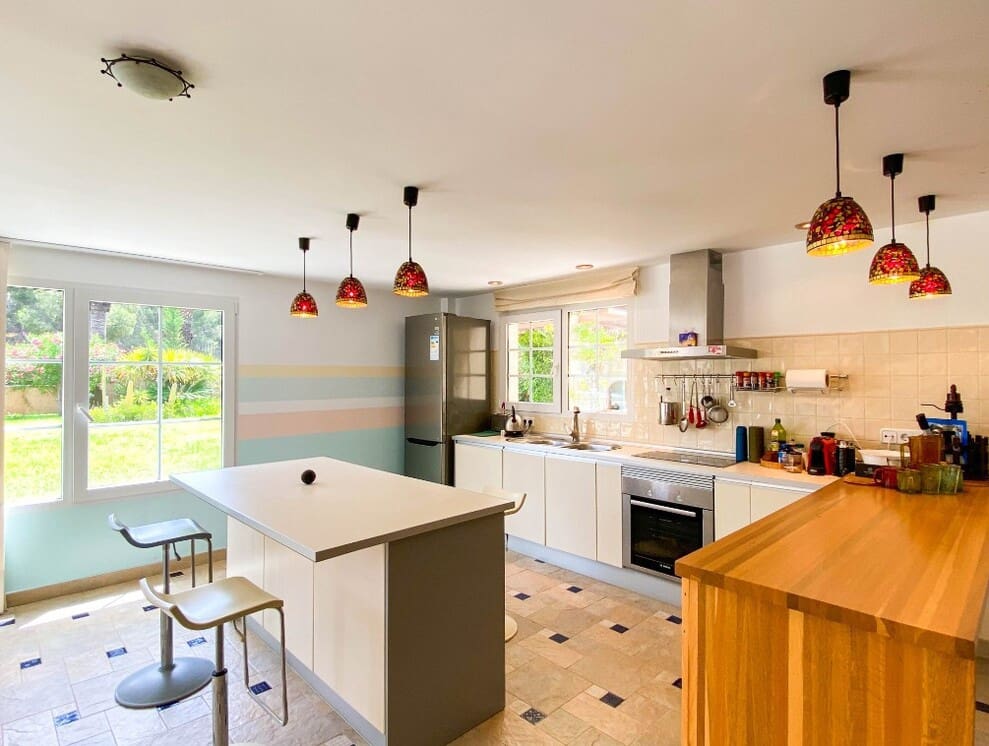 7 bedroom Villa for sale in Orihuela Costa with pool garage - € 1,080,000 (Ref: 10172636)