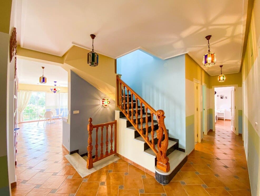 7 bedroom Villa for sale in Orihuela Costa with pool garage - € 1,080,000 (Ref: 10172636)
