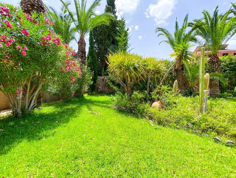 7 bedroom Villa for sale in Orihuela Costa with pool garage - € 1,080,000 (Ref: 10172636)
