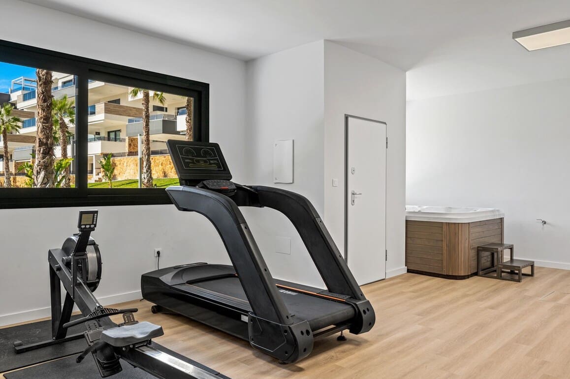 2 slaapkamer Appartement te koop in Los Altos met zwembad garage - € 317.500 (Ref: 10172637)