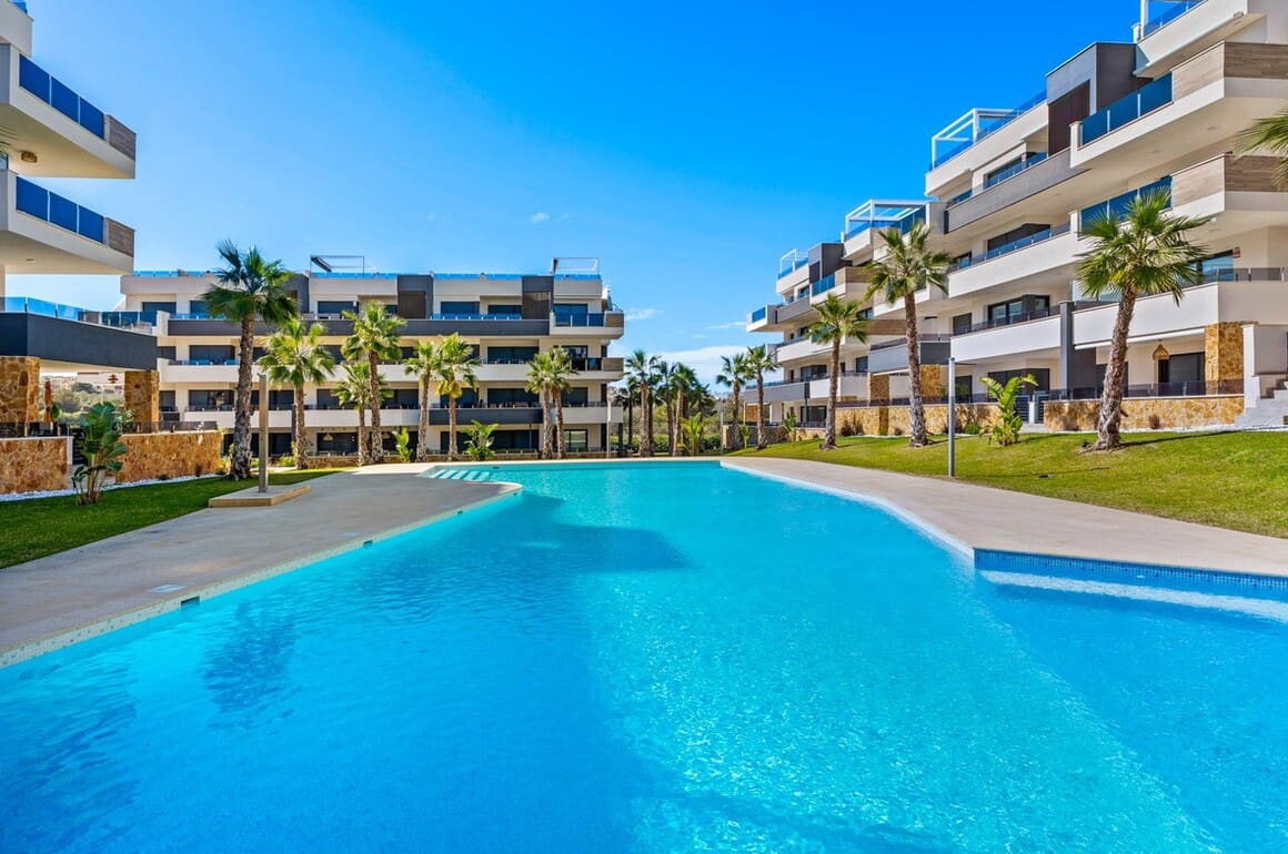 2 slaapkamer Appartement te koop in Los Altos met zwembad garage - € 317.500 (Ref: 10172637)