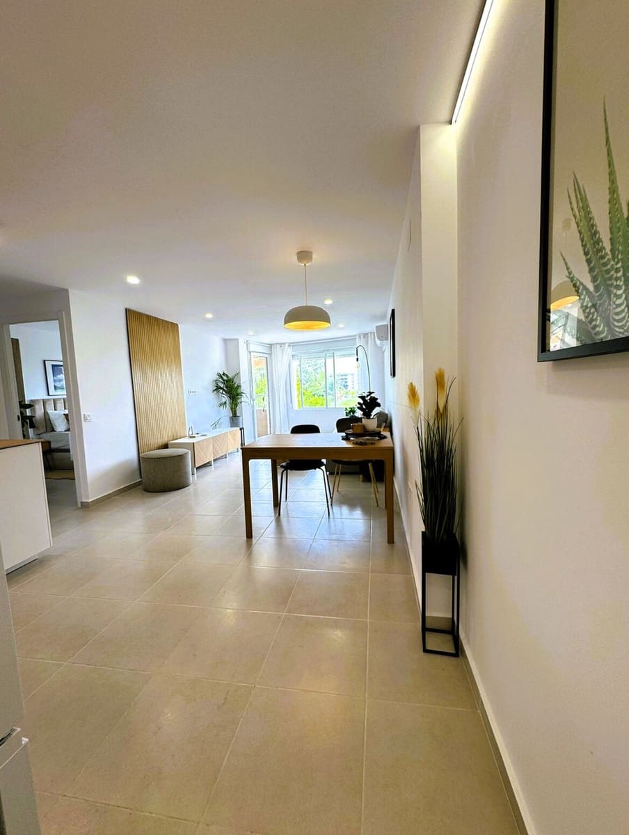 3 soveværelse Lejlighed til salg i Torrevieja med garage - € 239.000 (Ref: 10172638)