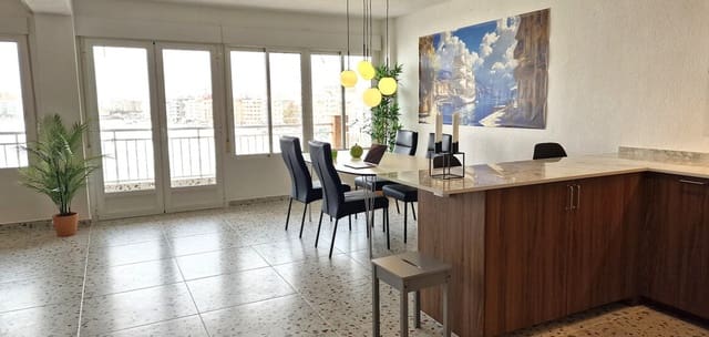 2 soverom Leilighet til salgs i Puerto Deportivo, Torrevieja - € 299 000 (Ref: 10172639)