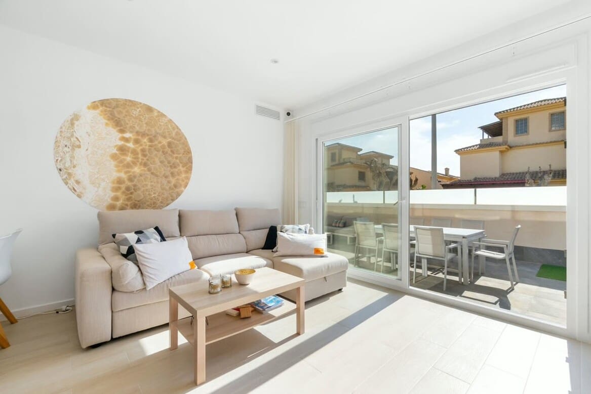 3 slaapkamer Villa te koop in Pilar de la Horadada met zwembad garage - € 399.000 (Ref: 10172640)