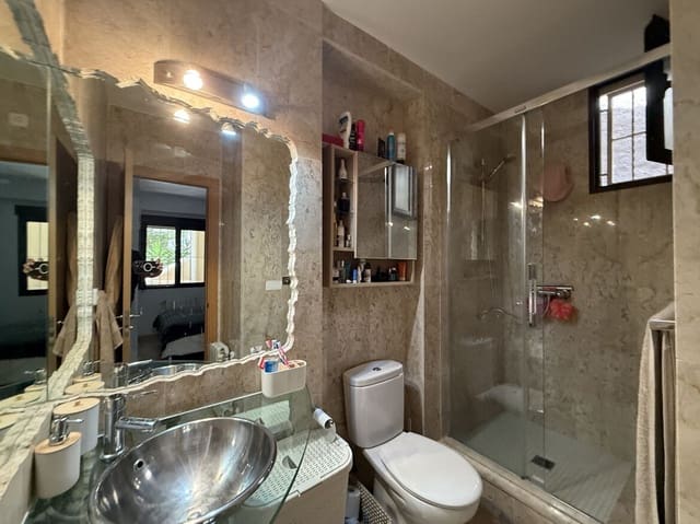 Apartamento de 2 habitaciones en Las Ramblas Golf, Orihuela en venta con piscina - 214.900 € (Ref: 10172641)