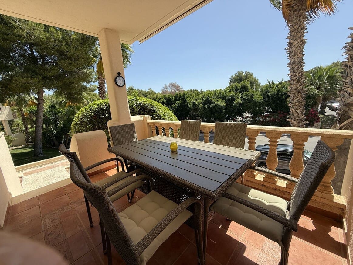 Apartamento de 2 habitaciones en Las Ramblas Golf en venta con piscina - 214.900 € (Ref: 10172641)