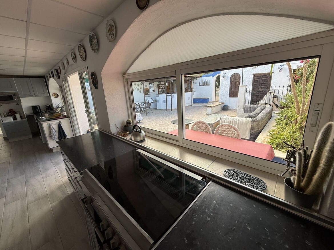 4 slaapkamer Finca/Landhuis te koop in Pinar de Campoverde met zwembad garage - € 335.000 (Ref: 10172642)