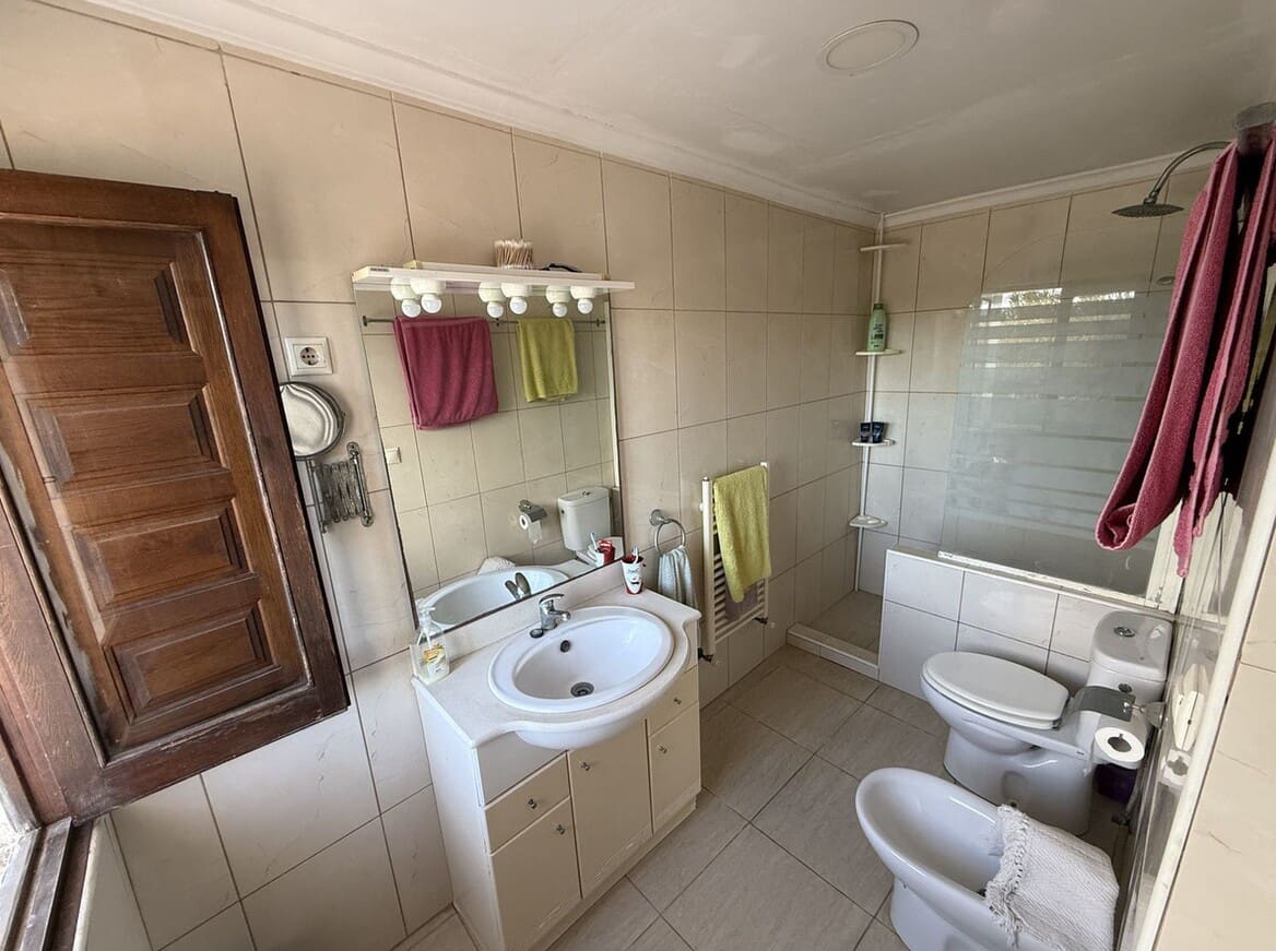 4 slaapkamer Finca/Landhuis te koop in Pinar de Campoverde met zwembad garage - € 335.000 (Ref: 10172642)