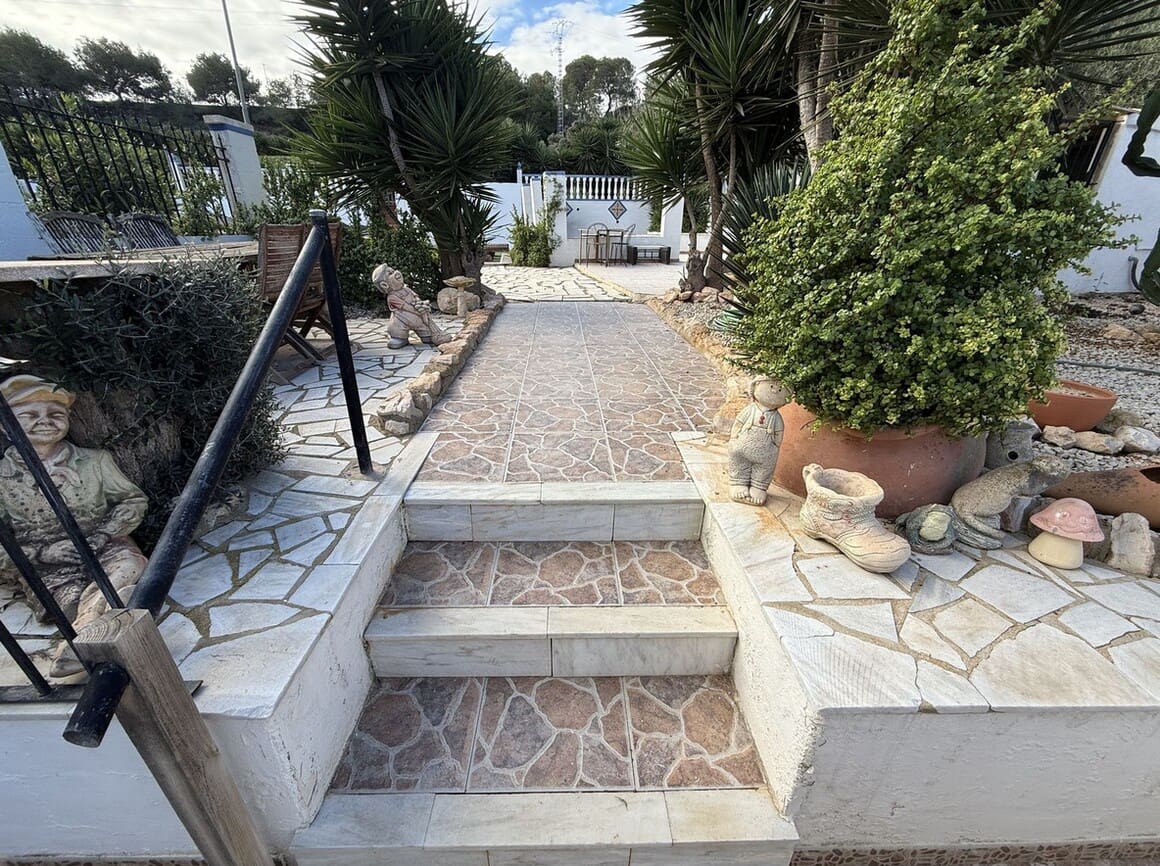 4 slaapkamer Finca/Landhuis te koop in Pinar de Campoverde met zwembad garage - € 335.000 (Ref: 10172642)