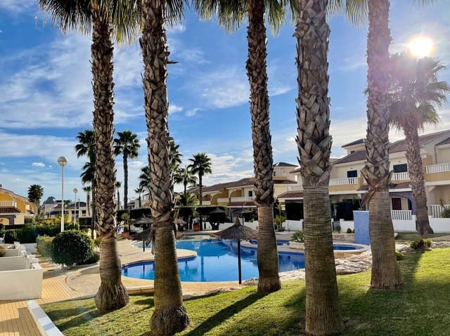 3 Zimmer Haus zu verkaufen in Ciudad Quesada, Rojales mit Pool - 340.000 € (Ref: 10172645)