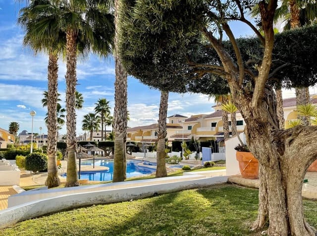3 Zimmer Haus zu verkaufen in Ciudad Quesada, Rojales mit Pool - 340.000 € (Ref: 10172645)