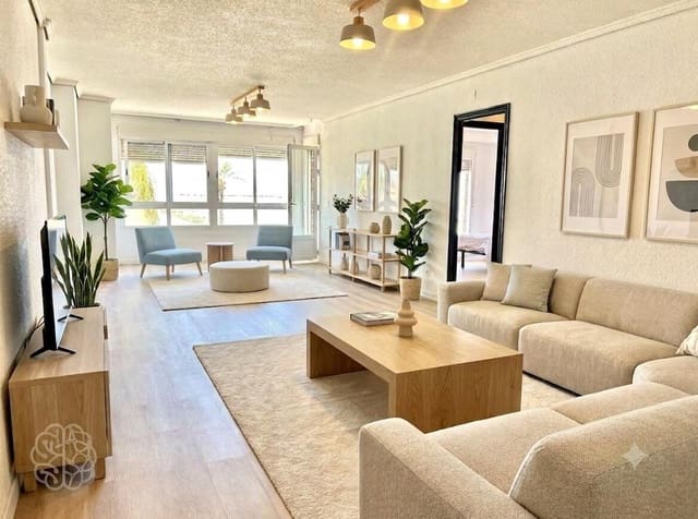 4 Zimmer Apartment zu verkaufen in Puerto Deportivo, Torrevieja - 380.000 € (Ref: 10172646)