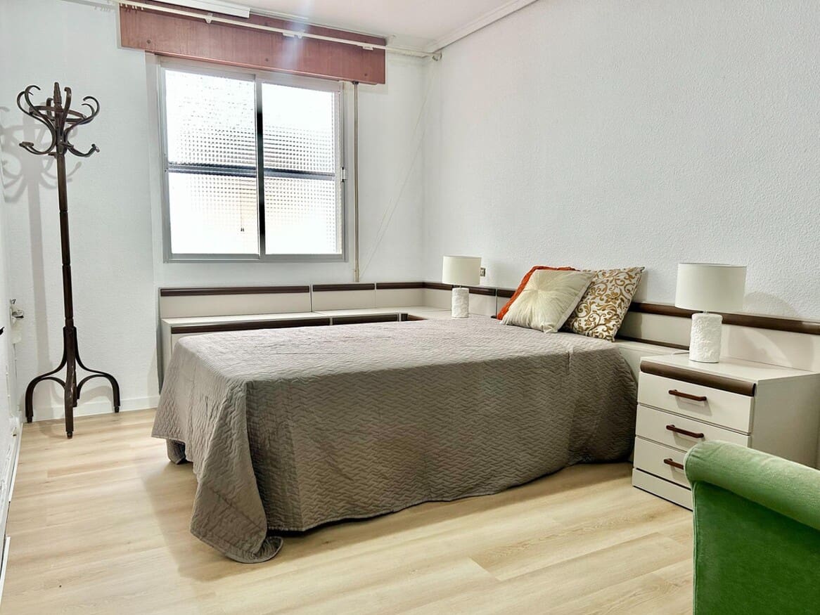 4 sypialnia Apartament na sprzedaż w Torrevieja - 380 000 € (Ref: 10172646)