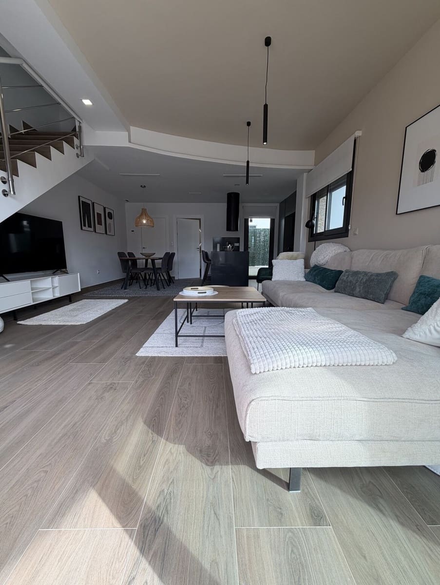 2 soveværelse Villa til salg i Los Montesinos med swimmingpool garage - € 369.000 (Ref: 10172647)