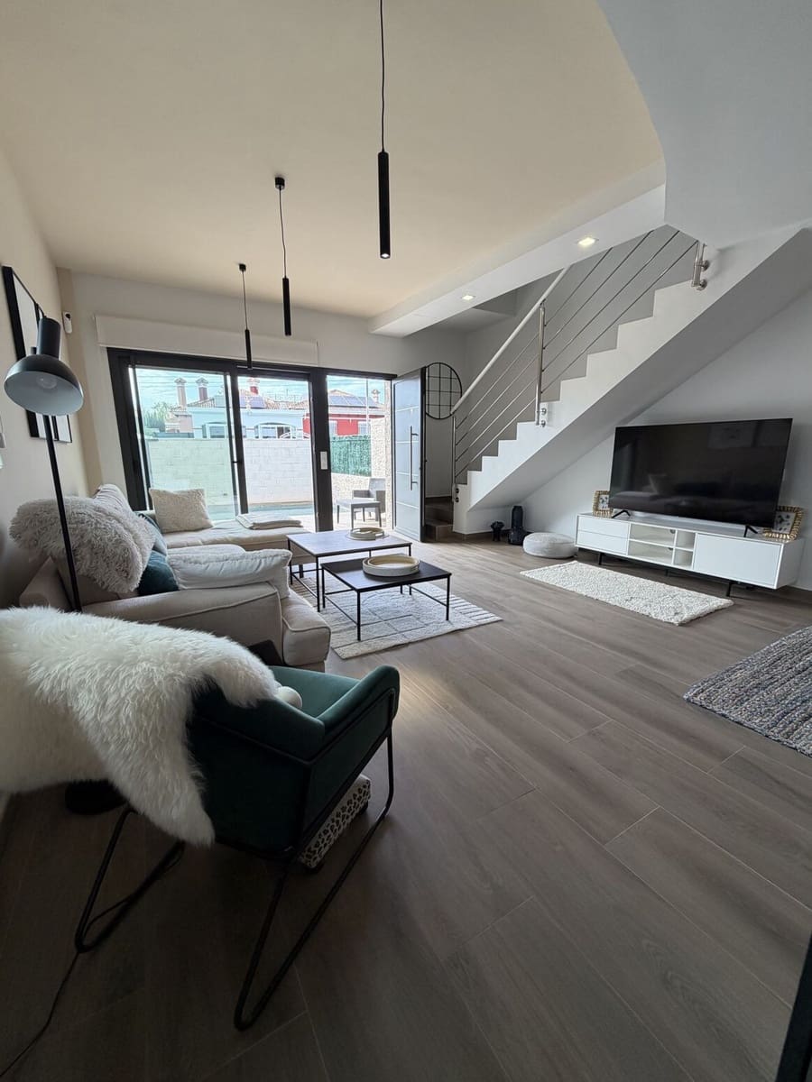 2 soveværelse Villa til salg i Los Montesinos med swimmingpool garage - € 369.000 (Ref: 10172647)