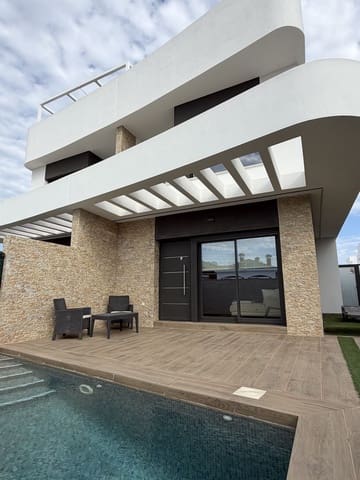 2 soveværelse Villa til salg i Los Montesinos med swimmingpool garage - € 369.000 (Ref: 10172647)