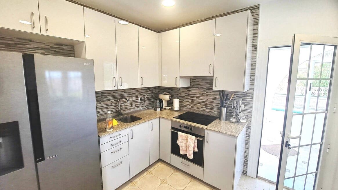 3 Zimmer Villa zu verkaufen in San Miguel de Salinas mit Pool Garage - 350.000 € (Ref: 10172649)