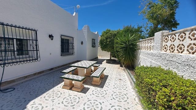 3 soverom Villa til salgs i Las Filipinas med svømmebasseng garasje - € 350 000 (Ref: 10172649)
