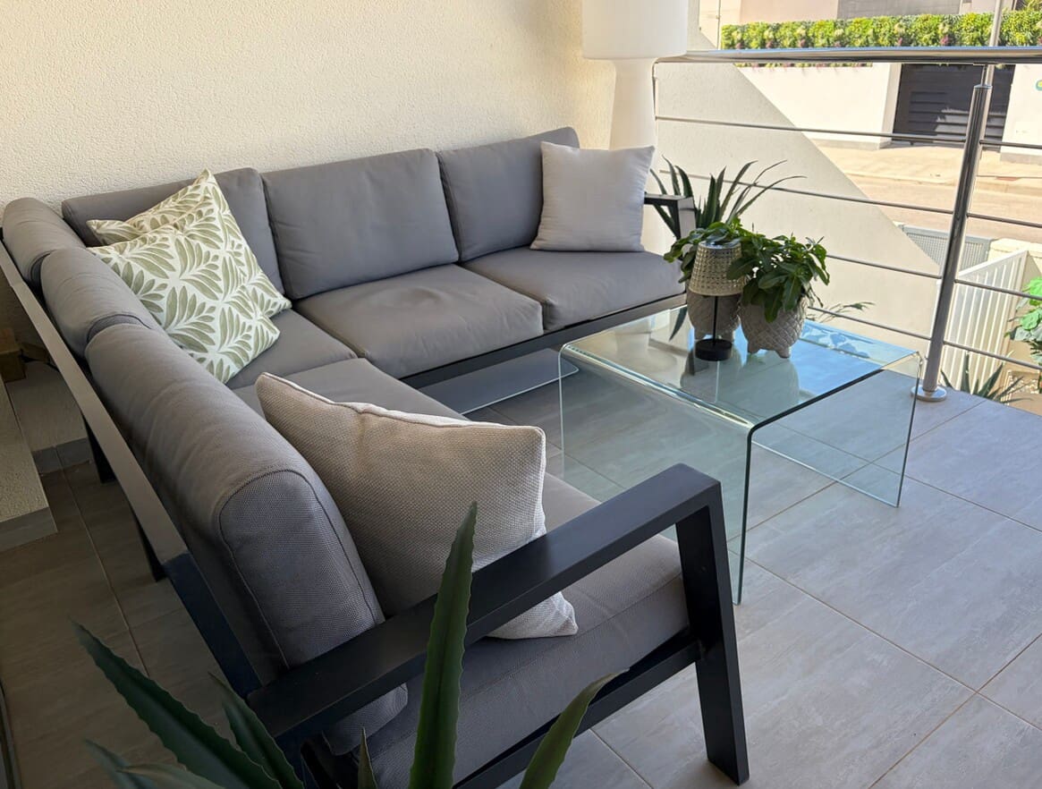 Casa de 3 habitaciones en Benijófar en venta con piscina - 324.950 € (Ref: 10172650)