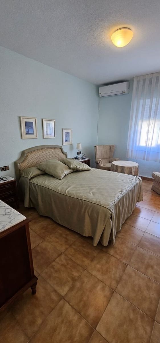 5 soveværelse Villa til salg i Campoamor med swimmingpool garage - € 769.000 (Ref: 10172654)