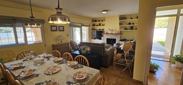 5 soveværelse Villa til salg i Campoamor, Orihuela med swimmingpool garage - € 769.000 (Ref: 10172654)