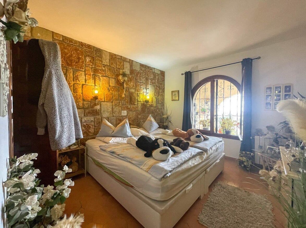 4 sypialnia Willa na sprzedaż w Algorfa z basenem garażem - 645 000 € (Ref: 10172663)