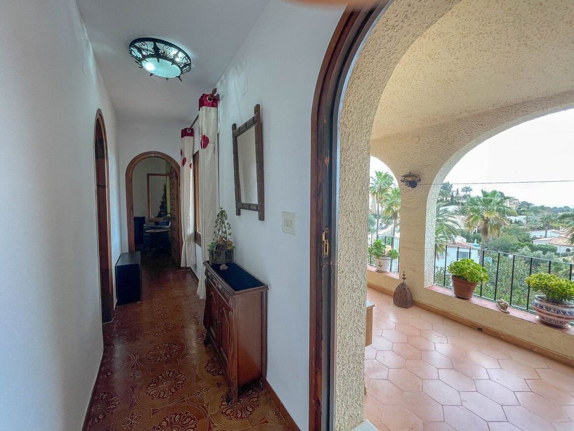 4 sypialnia Willa na sprzedaż w Algorfa z basenem garażem - 645 000 € (Ref: 10172663)