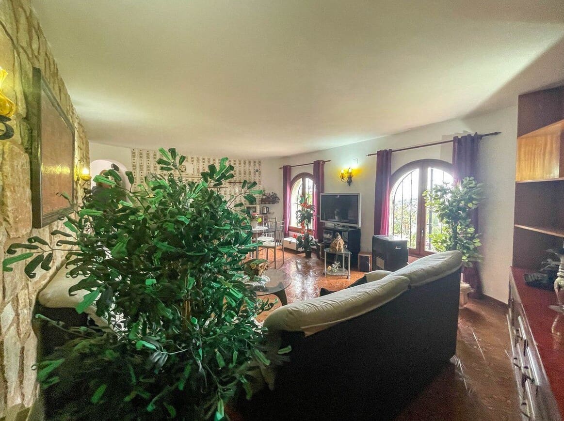 4 sypialnia Willa na sprzedaż w Algorfa z basenem garażem - 645 000 € (Ref: 10172663)