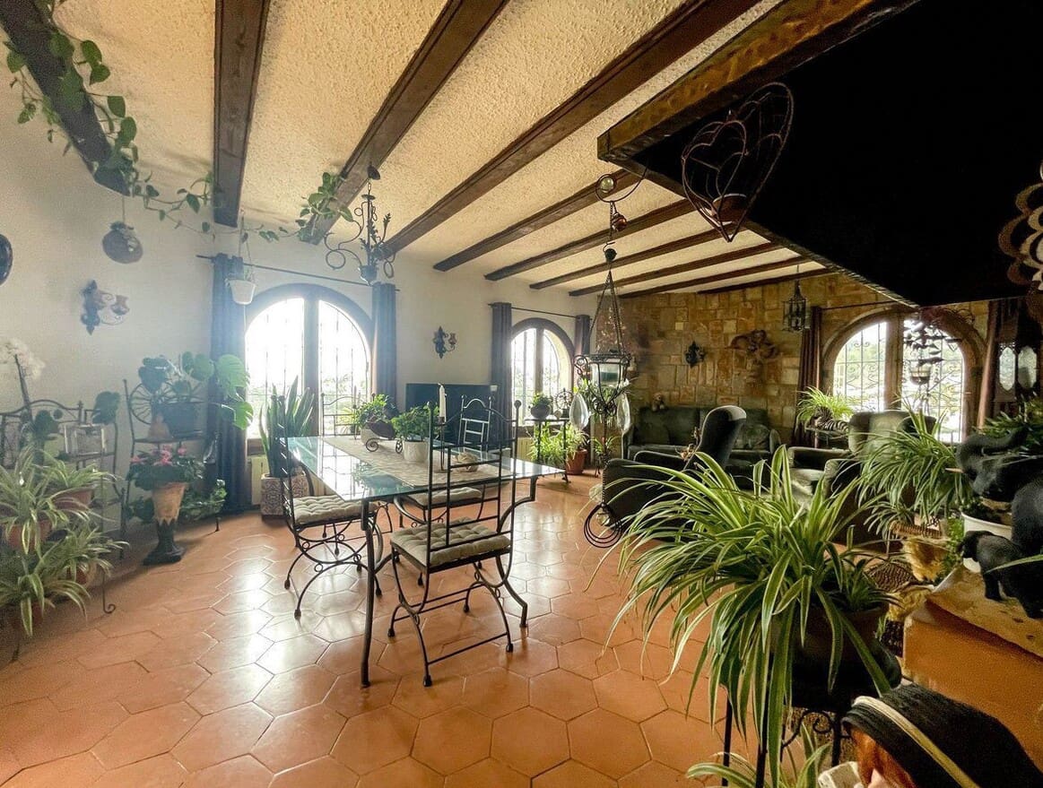 4 sypialnia Willa na sprzedaż w Algorfa z basenem garażem - 645 000 € (Ref: 10172663)