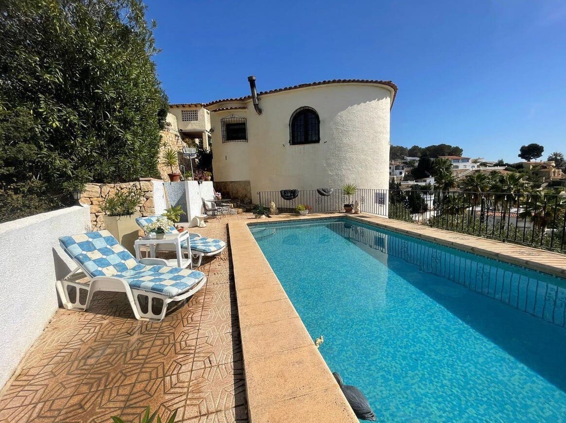 4 sypialnia Willa na sprzedaż w Algorfa z basenem garażem - 645 000 € (Ref: 10172663)