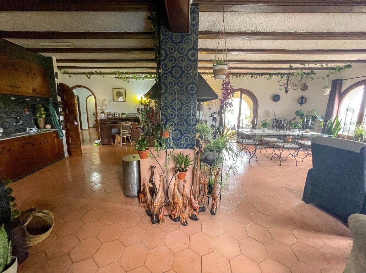 4 sypialnia Willa na sprzedaż w Algorfa z basenem garażem - 645 000 € (Ref: 10172663)