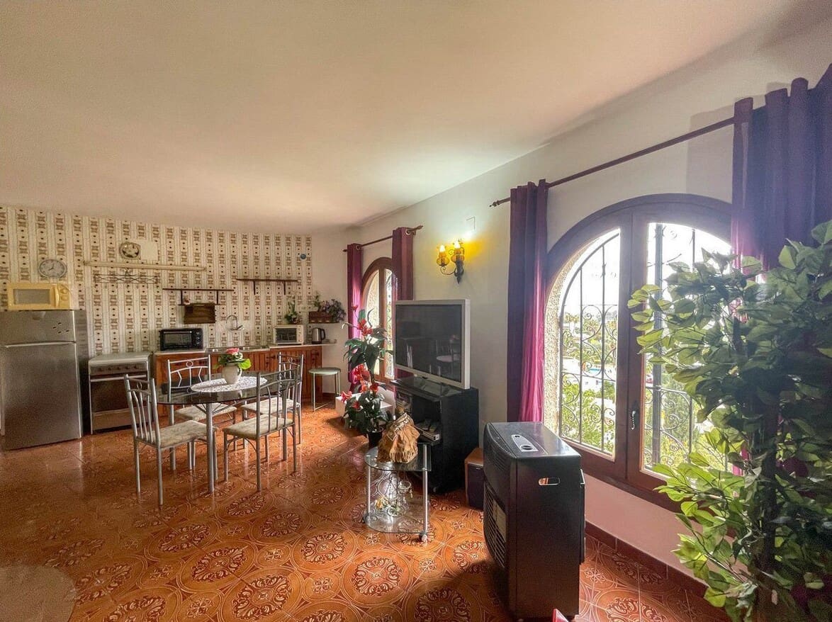 4 sypialnia Willa na sprzedaż w Algorfa z basenem garażem - 645 000 € (Ref: 10172663)