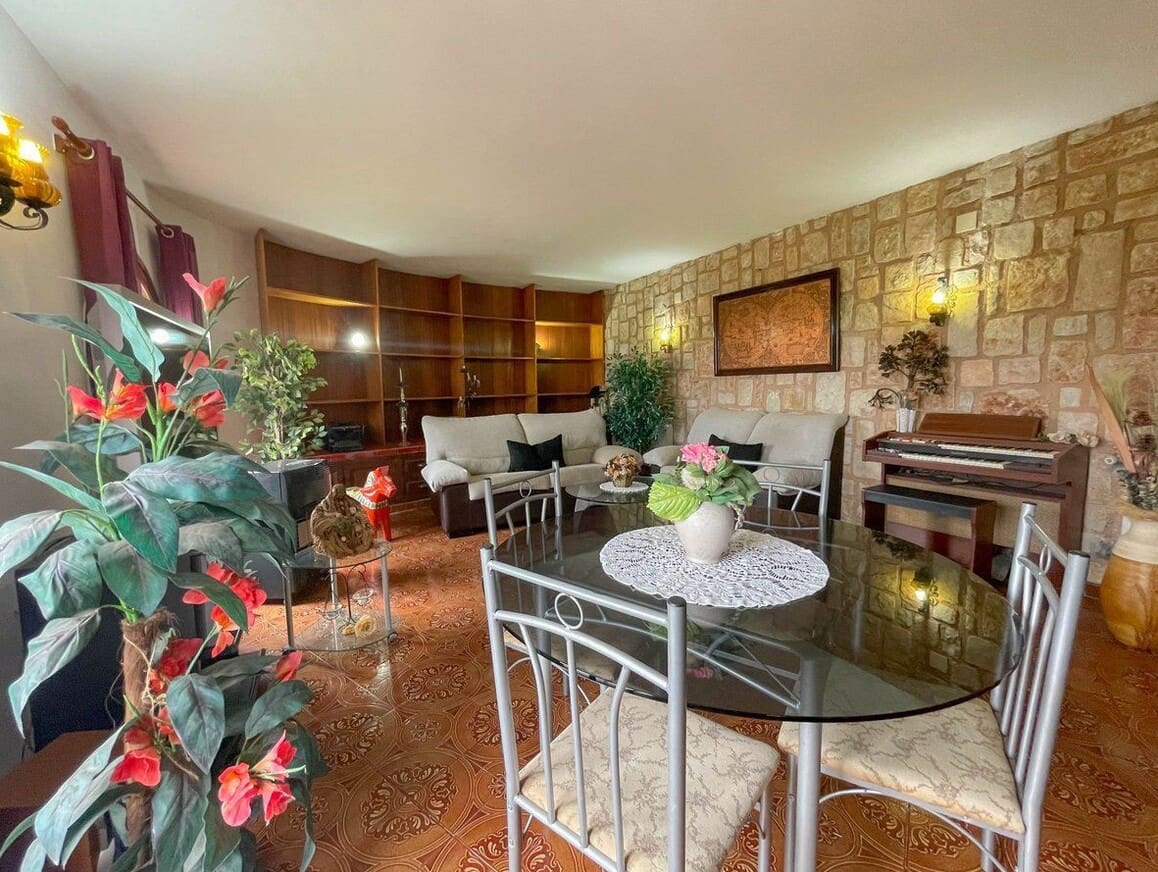 4 sypialnia Willa na sprzedaż w Algorfa z basenem garażem - 645 000 € (Ref: 10172663)