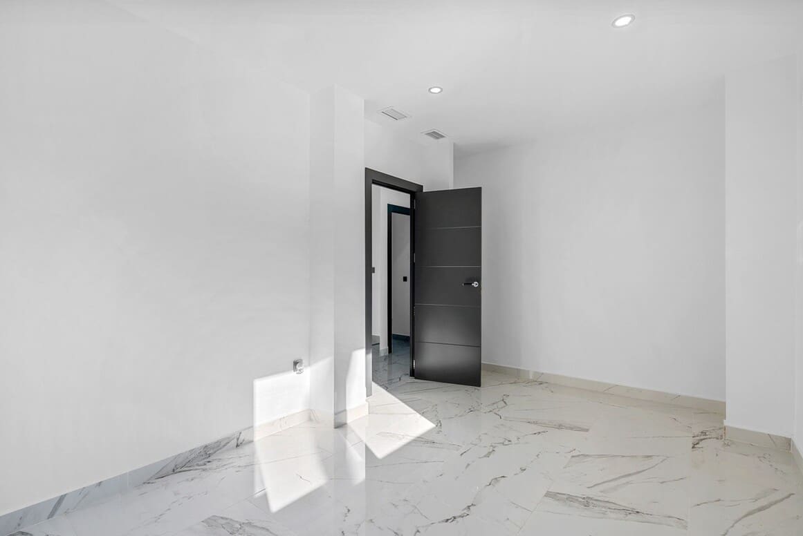 4 sypialnia Willa na sprzedaż w Campoamor z basenem garażem - 985 000 € (Ref: 10172664)