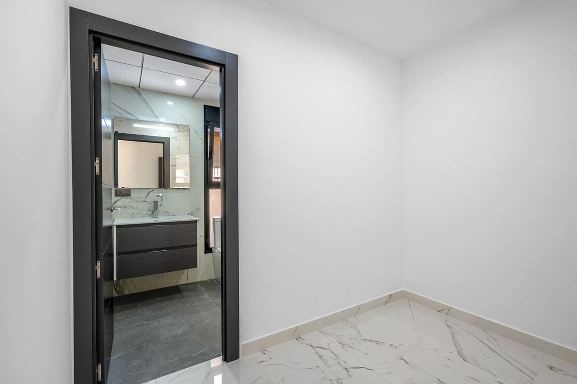 4 sypialnia Willa na sprzedaż w Campoamor z basenem garażem - 985 000 € (Ref: 10172664)