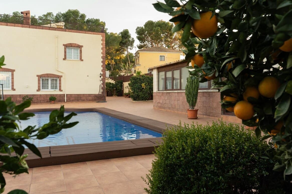 7 soveværelse Villa til salg i Los Altos med swimmingpool - € 930.000 (Ref: 10172666)