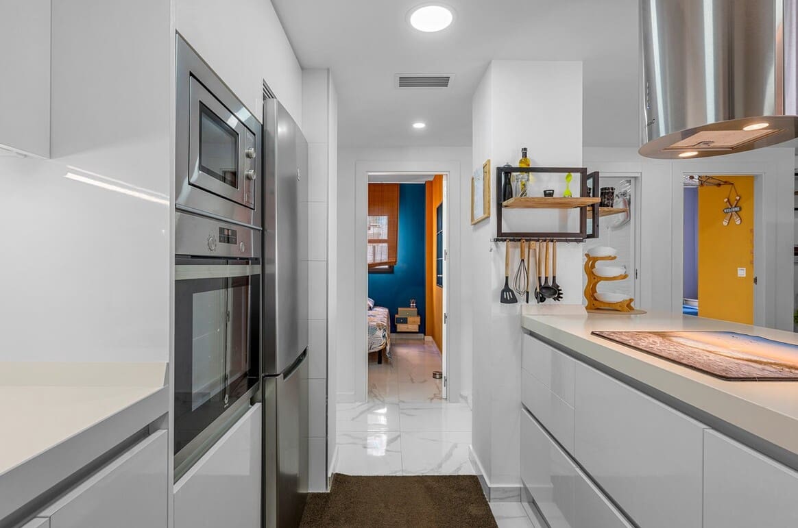 Apartamento de 3 habitaciones en Guardamar del Segura en venta con piscina garaje - 379.000 € (Ref: 10172668)
