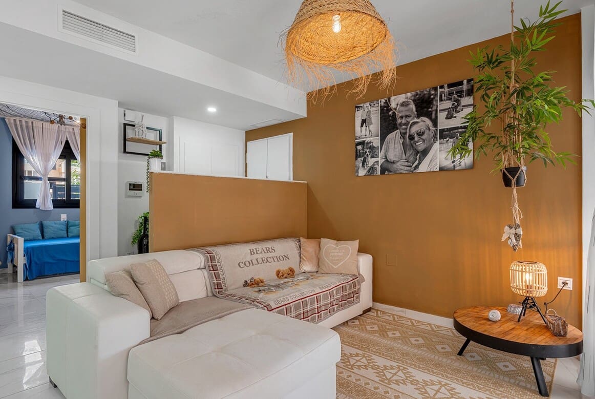 Apartamento de 3 habitaciones en Guardamar del Segura en venta con piscina garaje - 379.000 € (Ref: 10172668)