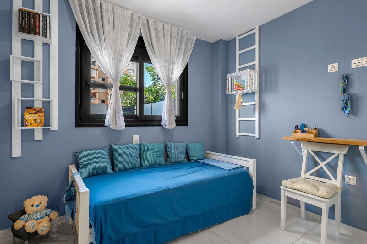 Apartamento de 3 habitaciones en Guardamar del Segura en venta con piscina garaje - 379.000 € (Ref: 10172668)
