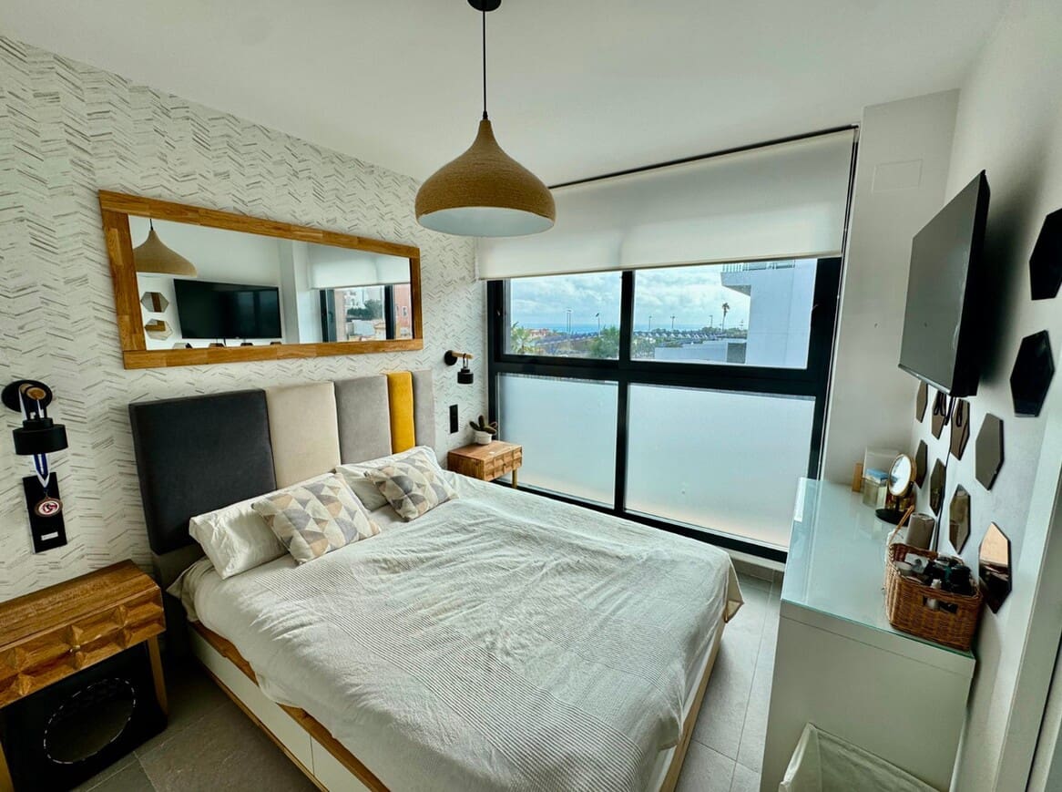 4 soverom Hus til salgs i Guardamar del Segura med garasje - € 360 000 (Ref: 10172670)