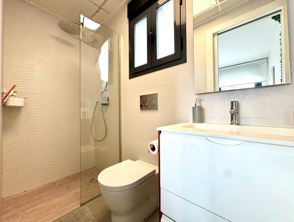 4 soverom Hus til salgs i Guardamar del Segura med garasje - € 360 000 (Ref: 10172670)