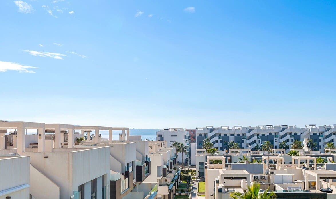 2 Zimmer Apartment zu verkaufen in Guardamar del Segura mit Pool Garage - 295.000 € (Ref: 10172675)
