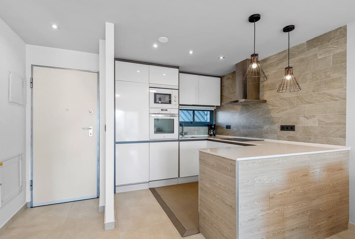 2 Zimmer Apartment zu verkaufen in Guardamar del Segura mit Pool Garage - 295.000 € (Ref: 10172675)