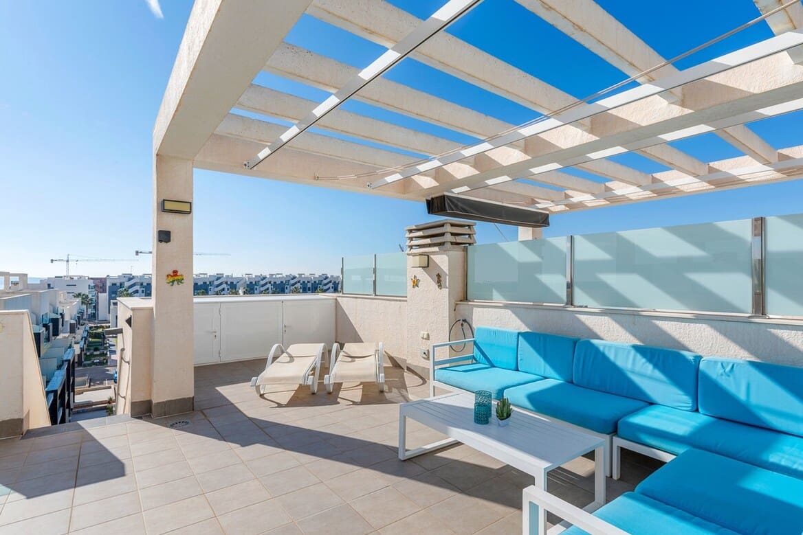 2 Zimmer Apartment zu verkaufen in Guardamar del Segura mit Pool Garage - 295.000 € (Ref: 10172675)