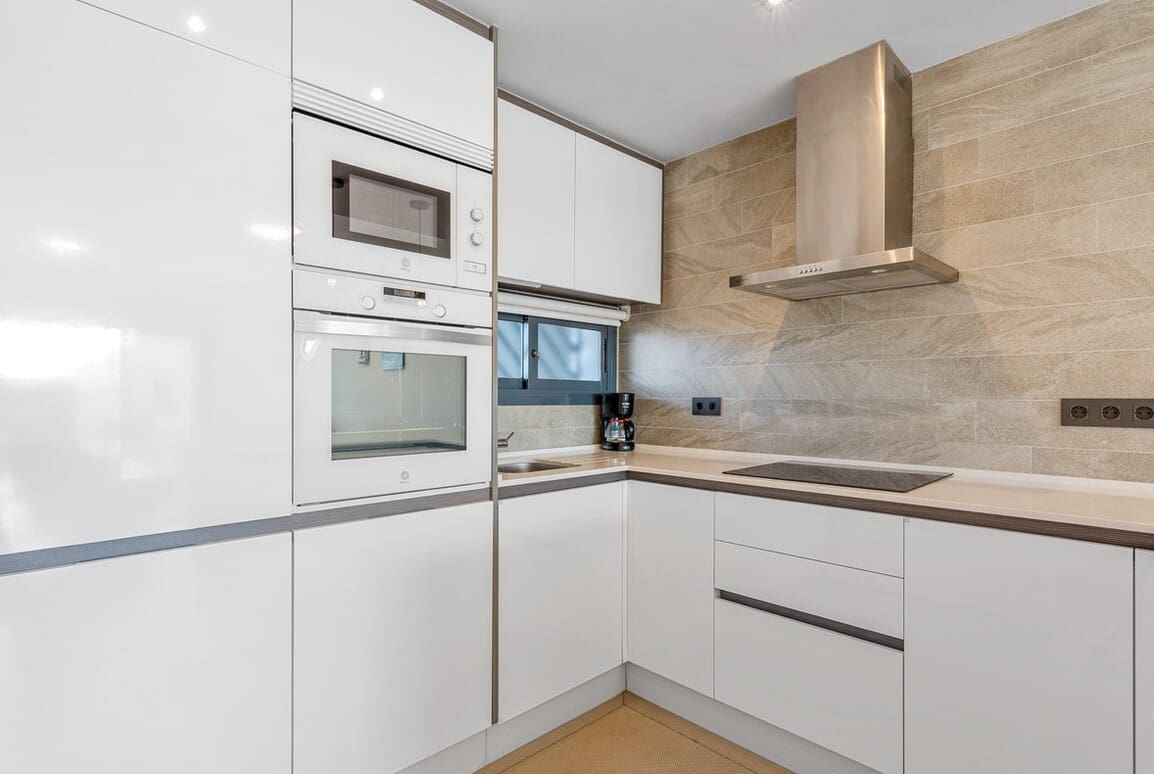 2 Zimmer Apartment zu verkaufen in Guardamar del Segura mit Pool Garage - 295.000 € (Ref: 10172675)
