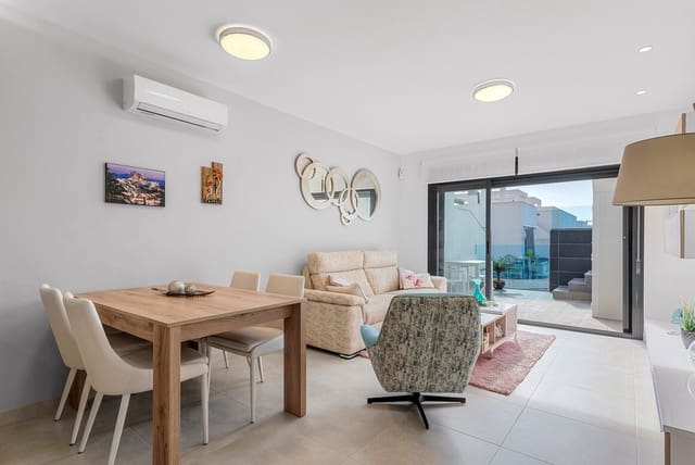 2 Zimmer Apartment zu verkaufen in El Raso, Guardamar del Segura mit Pool Garage - 295.000 € (Ref: 10172675)