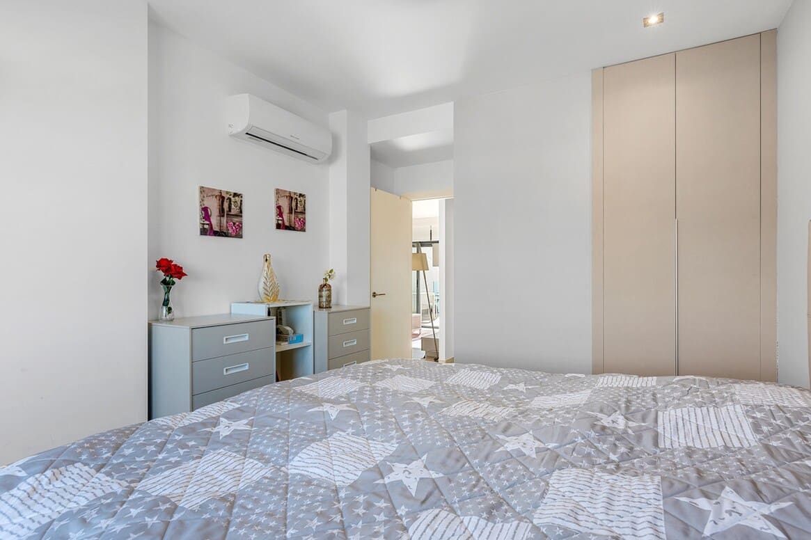 2 Zimmer Apartment zu verkaufen in Guardamar del Segura mit Pool Garage - 295.000 € (Ref: 10172675)